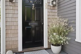 33 Franklin St, Marblehead, MA 01945 - Photo 6