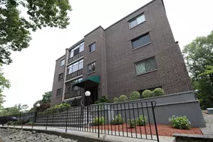 62 South St, Quincy, MA 02169 - Photo 2