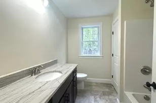 171 Burrage St, Lunenburg, MA 01462 - Photo 14
