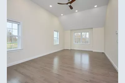 171 Burrage Street, Lunenburg, MA 01462 - Photo 10