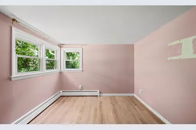 140 Highland Ave, Russell, MA 01071 - Photo 12