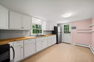 140 Highland Ave, Russell, MA 01071 - Photo 6