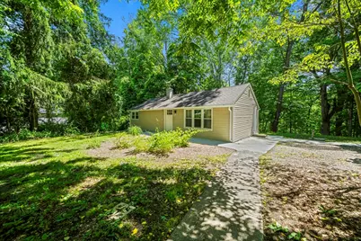 140 Highland Ave, Russell, MA 01071 - Photo 2