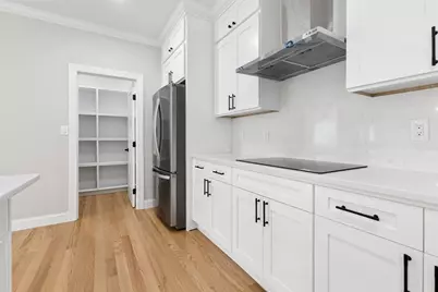 53 Louis St, Holliston, MA 01746 - Photo 8