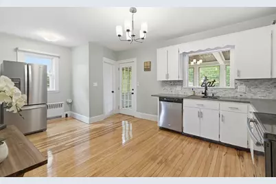 111 Greenleaf St, Quincy, MA 02169 - Photo 14