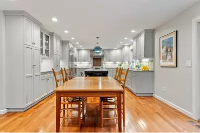 24 Thestland Dr, Shrewsbury, MA 01545 - Photo 2