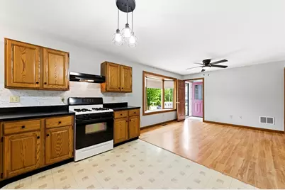 21 Pleasant Street, Merrimac, MA 01860 - Photo 24