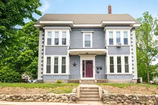 21 Pleasant St, Merrimac, MA 01860 - Photo 1