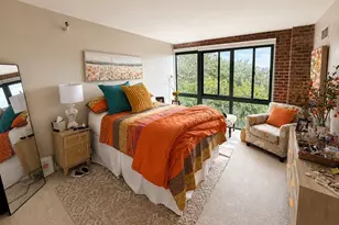 42 8th St, Boston, MA 02129 - Photo 4
