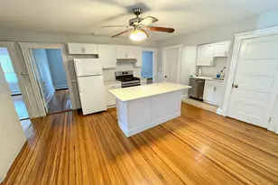 8 Arthur St, Salem, MA 01970 - Photo 2