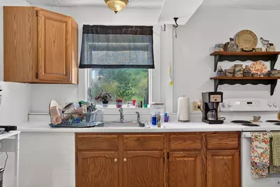 26 Humphrey Pl, Athol, MA 01331 - Photo 4