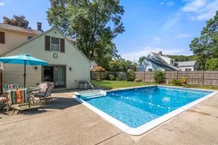 285 Vernon St, Norwood, MA 02062 - Photo 4