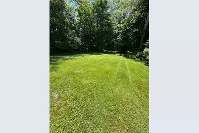 12 Hadley St, South Hadley, MA 01075 - Photo 38