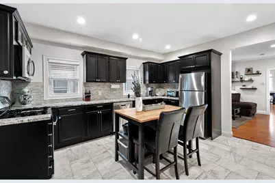 276 Princeton St #1, Boston, MA 02128 - Photo 8