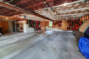 244 Lathrop St, South Hadley, MA 01075 - Photo 28