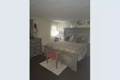 34 Hemlock Ter, Randolph, MA 02368 - Photo 12