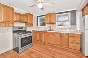 1877 Hyde Park Ave, Boston, MA 02136 - Photo 24