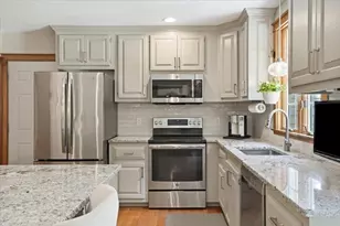 11 Tower Hill Dr, Sandwich, MA 01534 - Photo 10