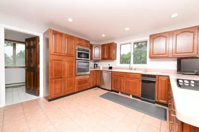 1 Homestead Rd, Bourne, MA 02562 - Photo 6