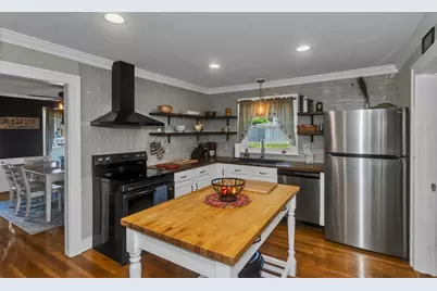 138 Vining Hill Rd, Southwick, MA 01077 - Photo 8