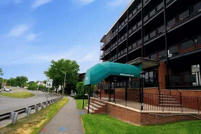 585 Revere Beach Pkwy #102, Revere, MA 02151 - Photo 18