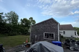 1313 Somerset Ave, Taunton, MA 02780 - Photo 18