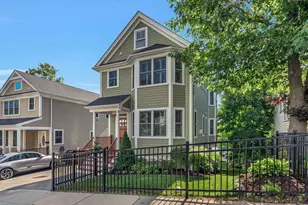 27 Beryl St, Boston, MA 02131 - Photo 2