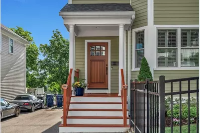27 Beryl St, Boston, MA 02131 - Photo 4