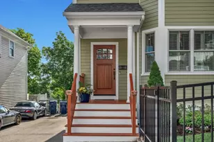 27 Beryl St, Boston, MA 02131 - Photo 4