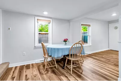 79 Lakeview Ave, Lowell, MA 01850 - Photo 16