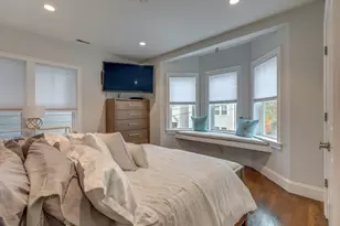 141 W Sixth St, Boston, MA 02127 - Photo 6
