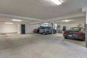 141 W Sixth St, Boston, MA 02127 - Photo 8