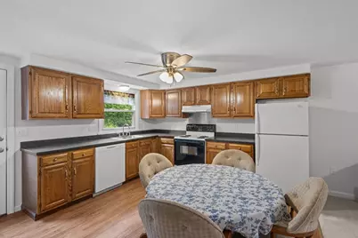 43 High St #43, Northbridge, MA 01588 - Photo 10
