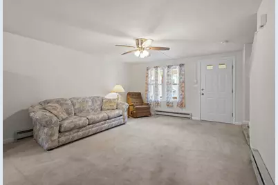 43 High St #43, Northbridge, MA 01588 - Photo 6