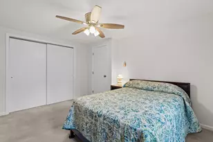 43 High St, Northbridge, MA 01588 - Photo 14
