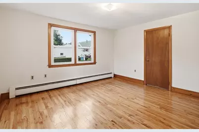 5 Seneca St, Methuen, MA 01844 - Photo 14