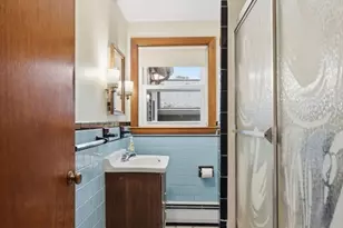 5 Seneca St, Methuen, MA 01844 - Photo 32