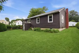 5 Seneca St, Methuen, MA 01844 - Photo 36