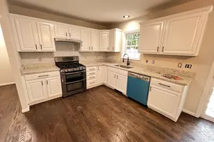 19 Bethany Rd, Framingham, MA 01702 - Photo 10