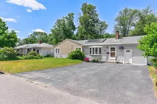 12 Lilian Rd Ext, Framingham, MA 01701 - Photo 2