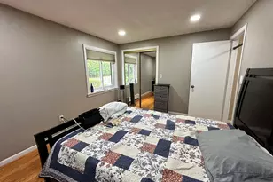 5 Hallmark Gdns, Burlington, MA 01803 - Photo 10
