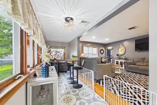 26 Pershing Ave, Acushnet, MA 02743 - Photo 4