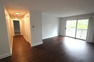 2008 Franklin Crossing Rd, Franklin, MA 02038 - Photo 10