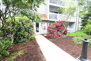 2008 Franklin Crossing Rd, Franklin, MA 02038 - Photo 1