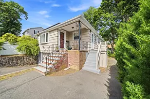 33 Fairchild Ave, Saugus, MA 01906 - Photo 28