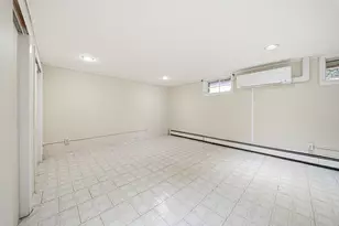 33 Fairchild Ave, Saugus, MA 01906 - Photo 22