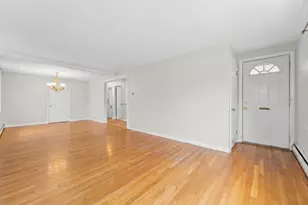 33 Fairchild Ave, Saugus, MA 01906 - Photo 4