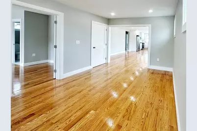 338 Sea St, Quincy, MA 02169 - Photo 4