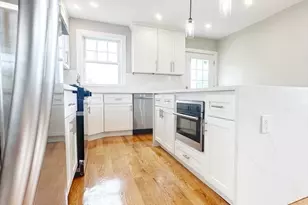338 Sea St, Quincy, MA 02169 - Photo 6
