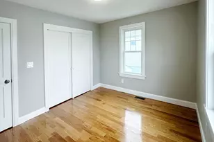 338 Sea St, Quincy, MA 02169 - Photo 16